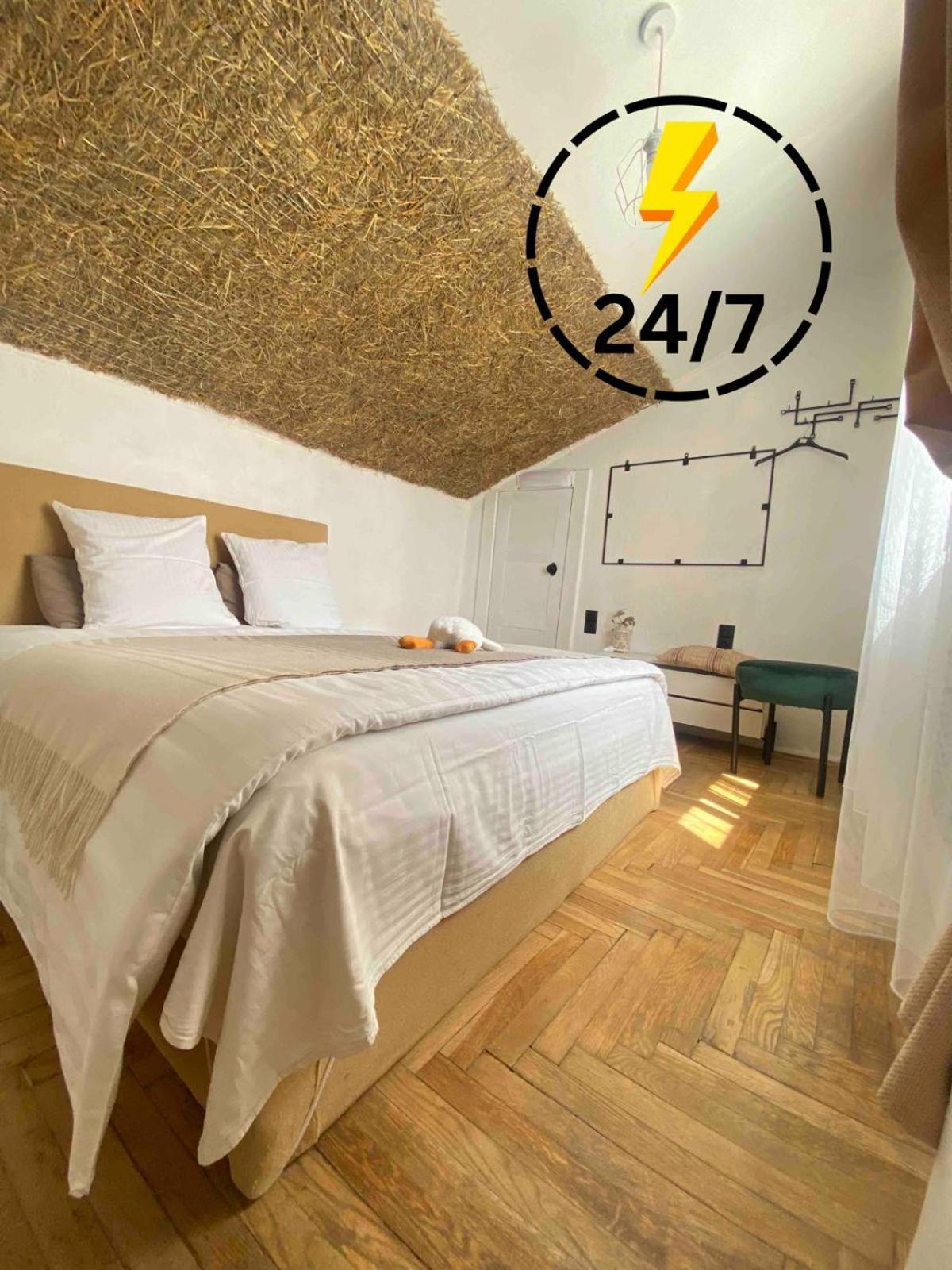 центр 2 кім вул ужгородська безкоштовна парковка Apartment